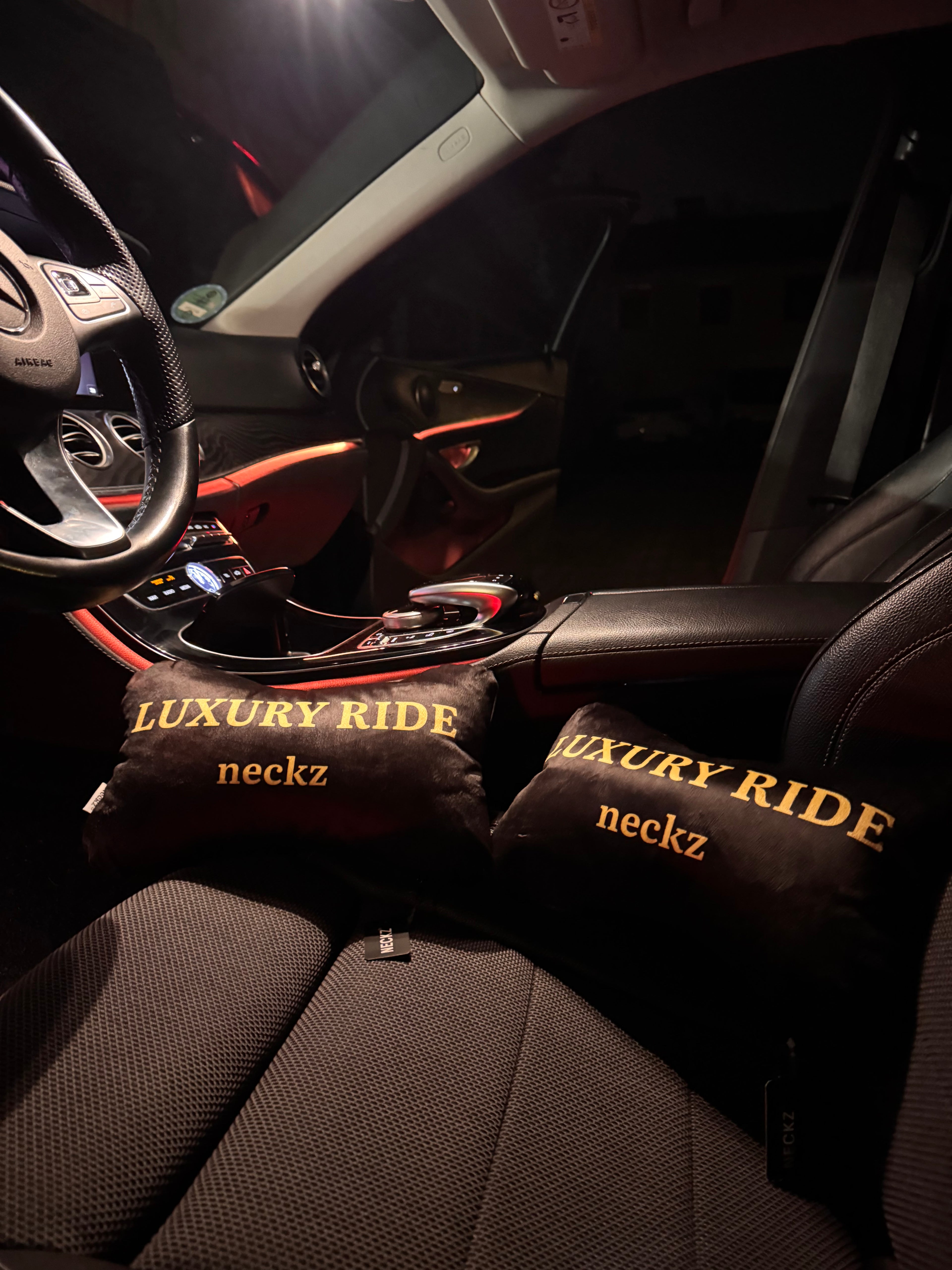 NECKZ Luxury Ride Autokissen