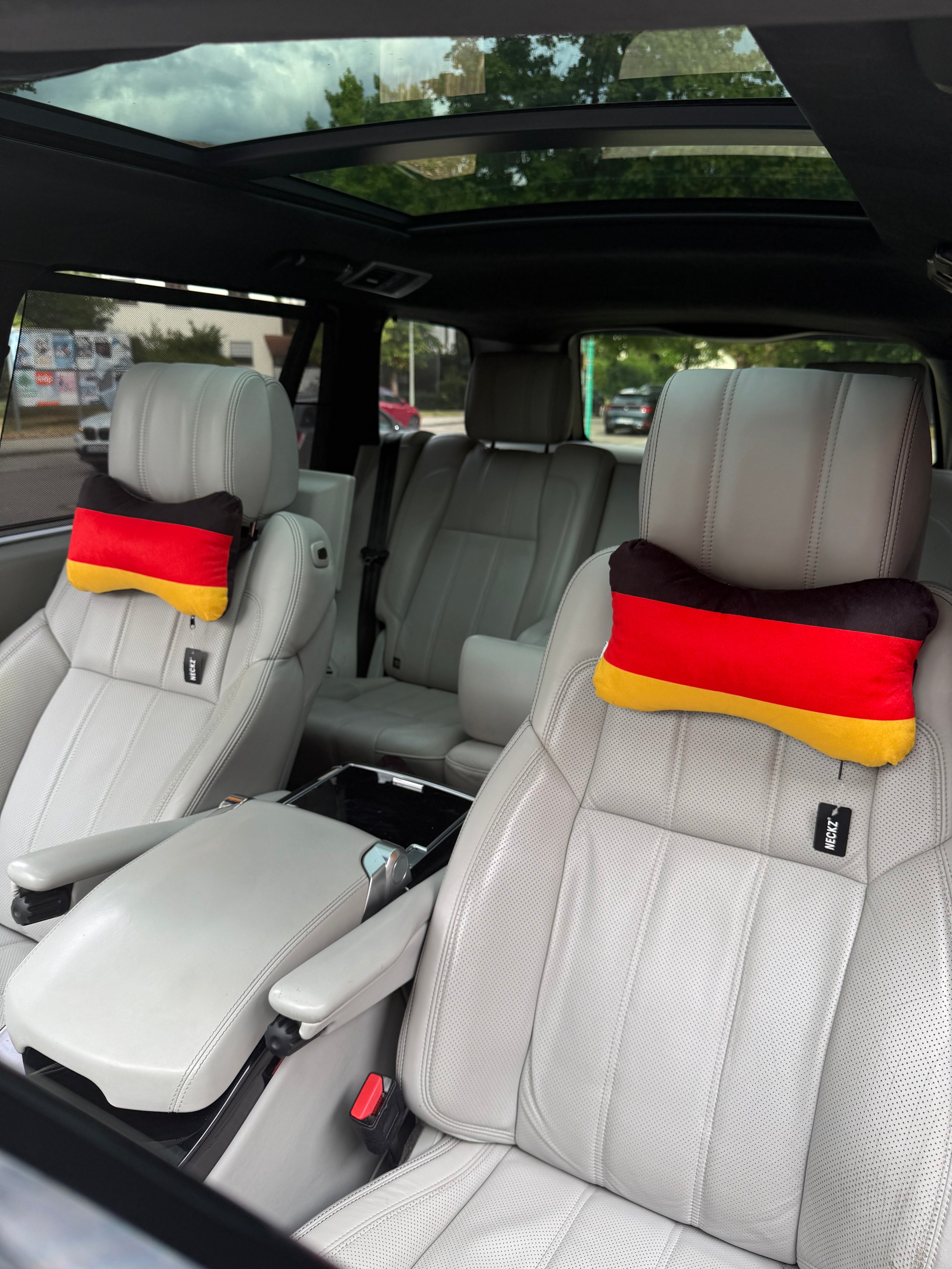 NECKZ Deutschland Autokissen