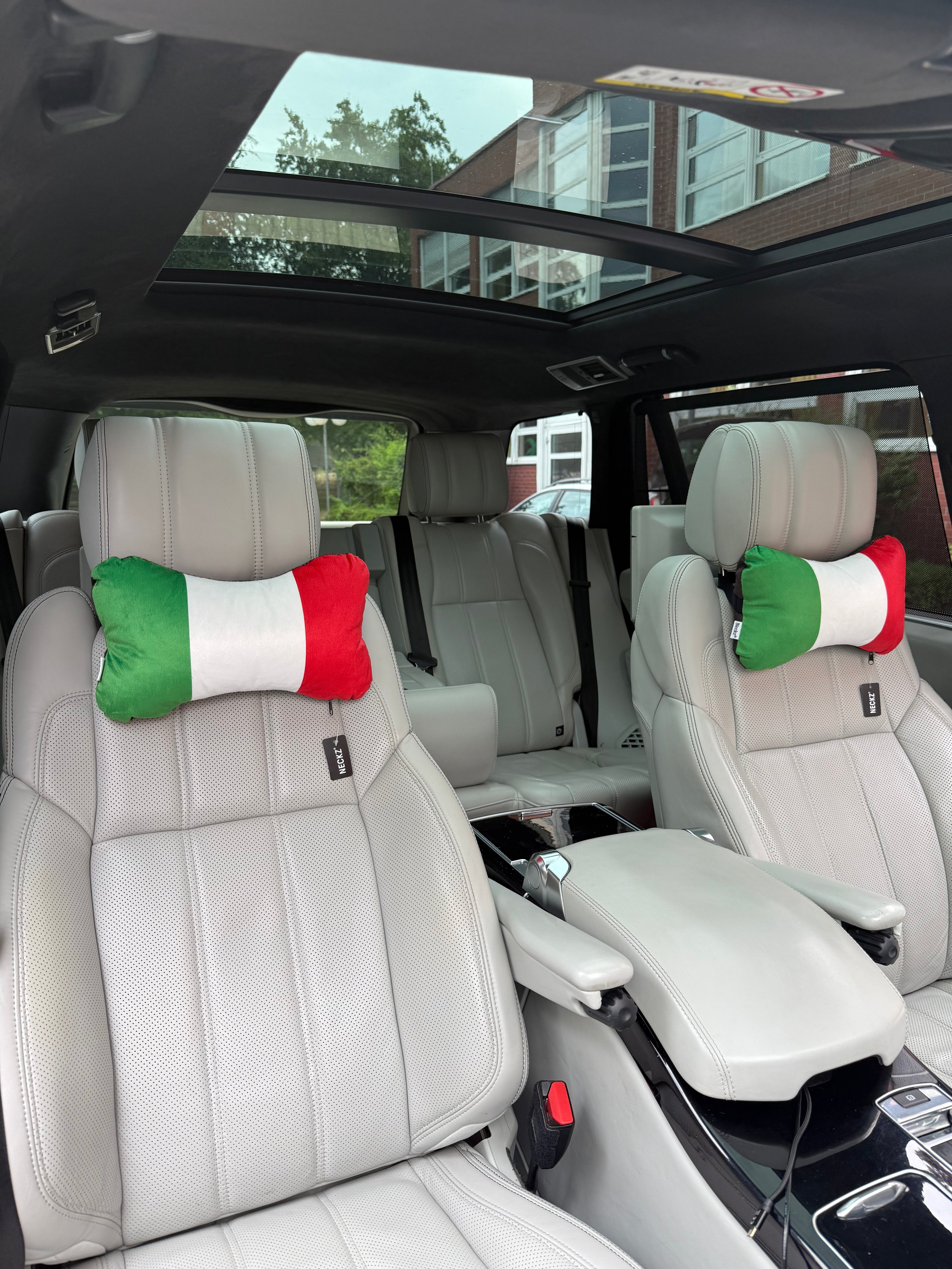 NECKZ Italien Autokissen