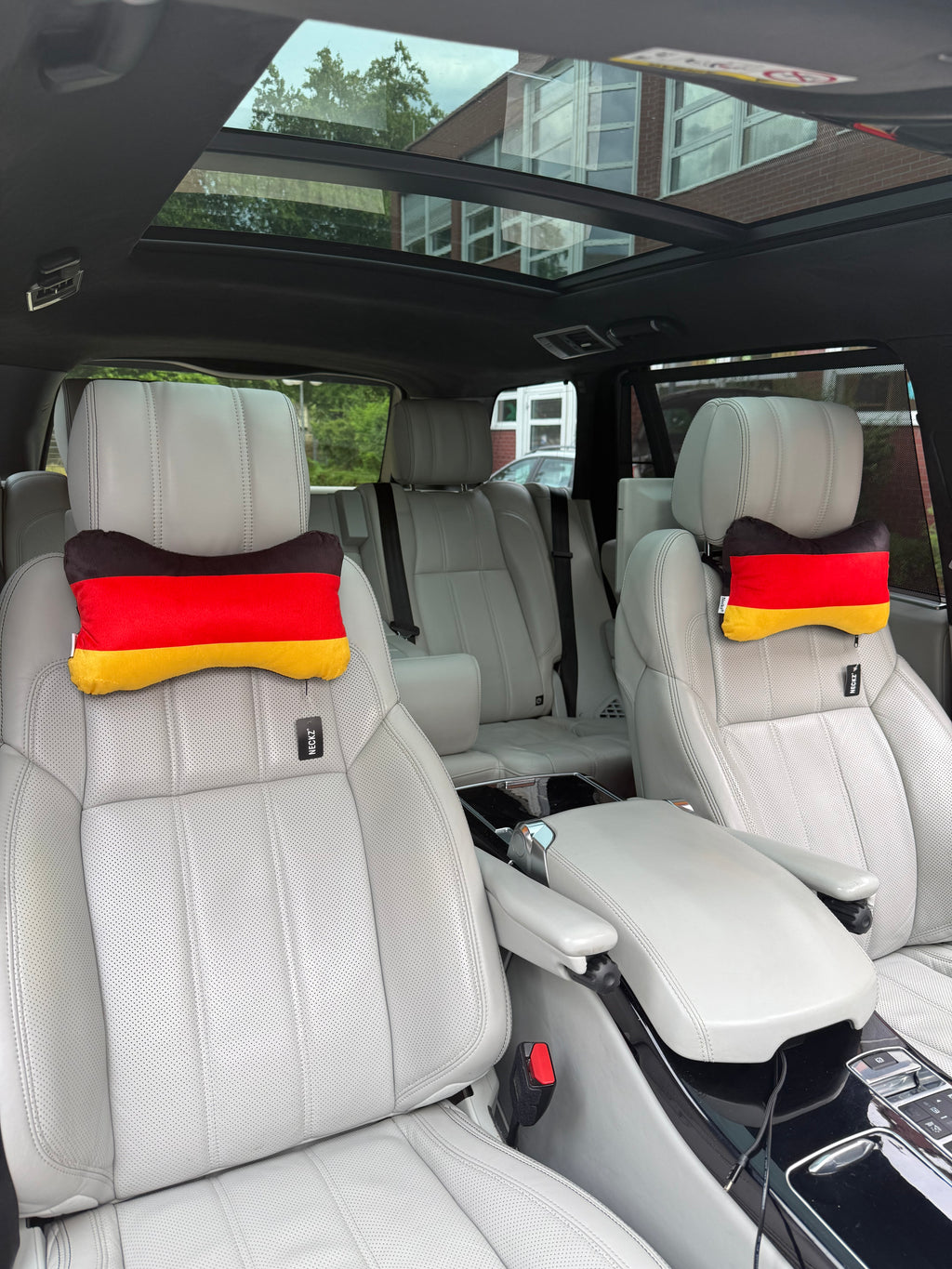 NECKZ Deutschland Autokissen