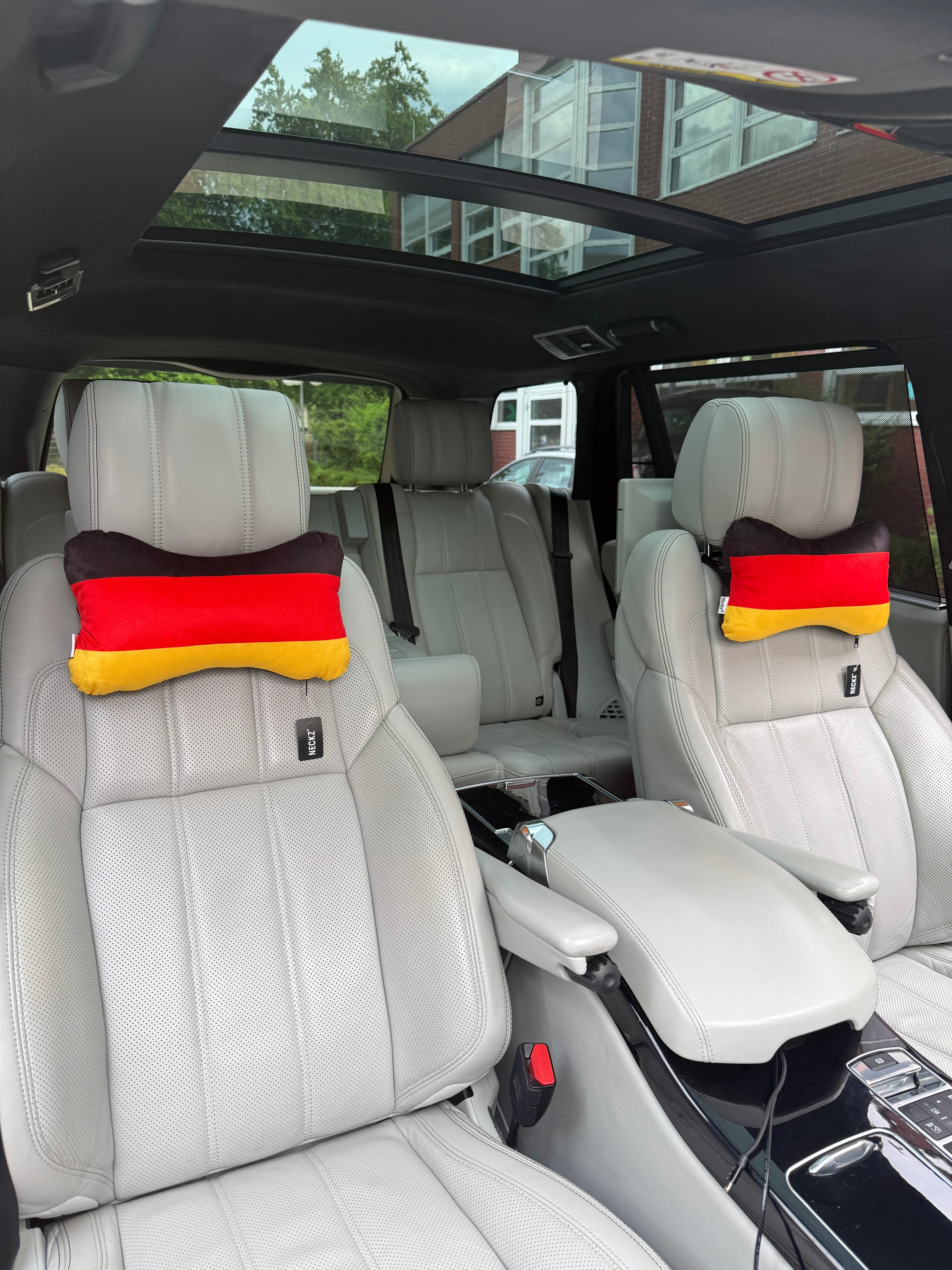 NECKZ Deutschland Autokissen