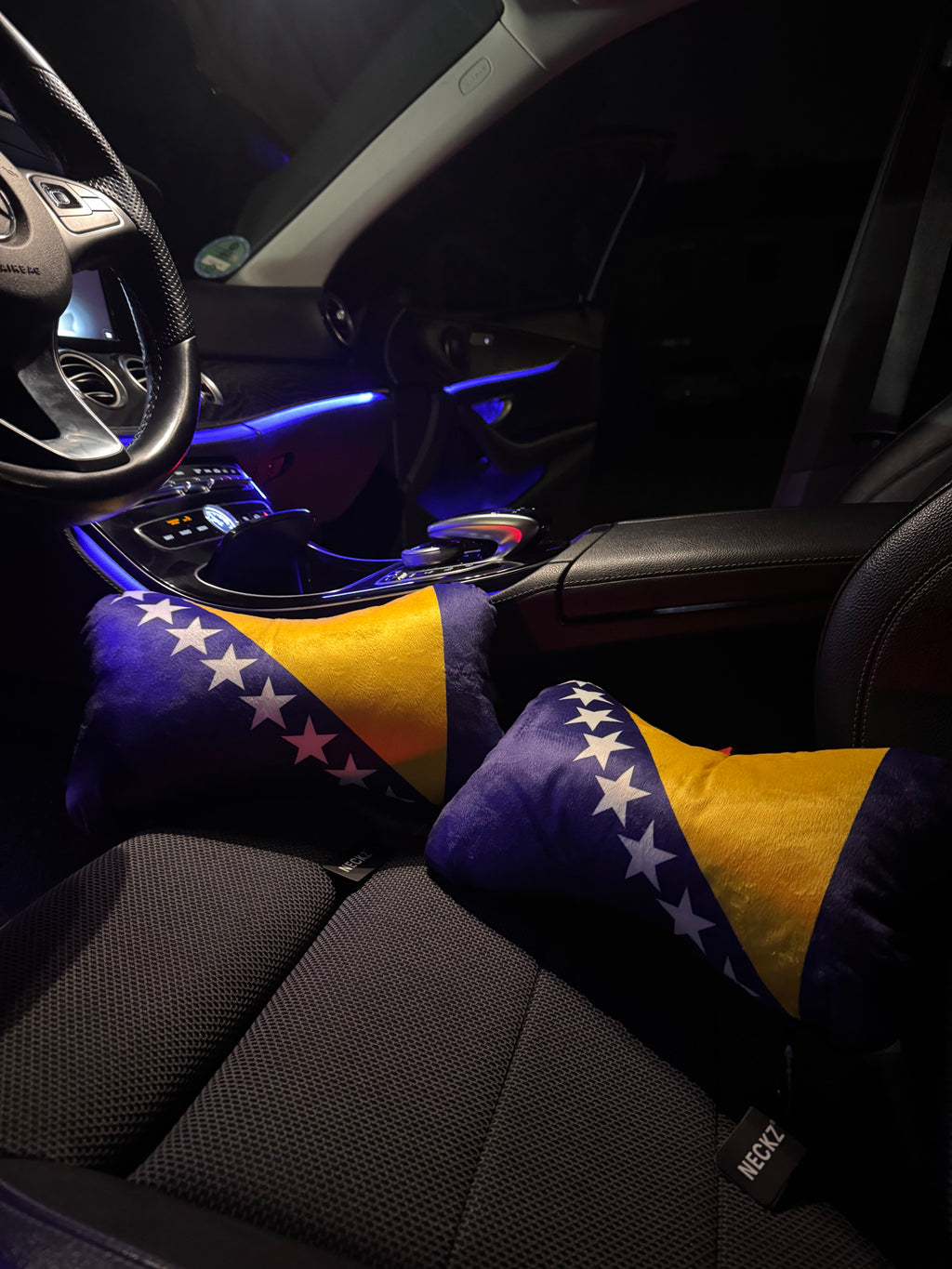 NECKZ Bosnien Autokissen